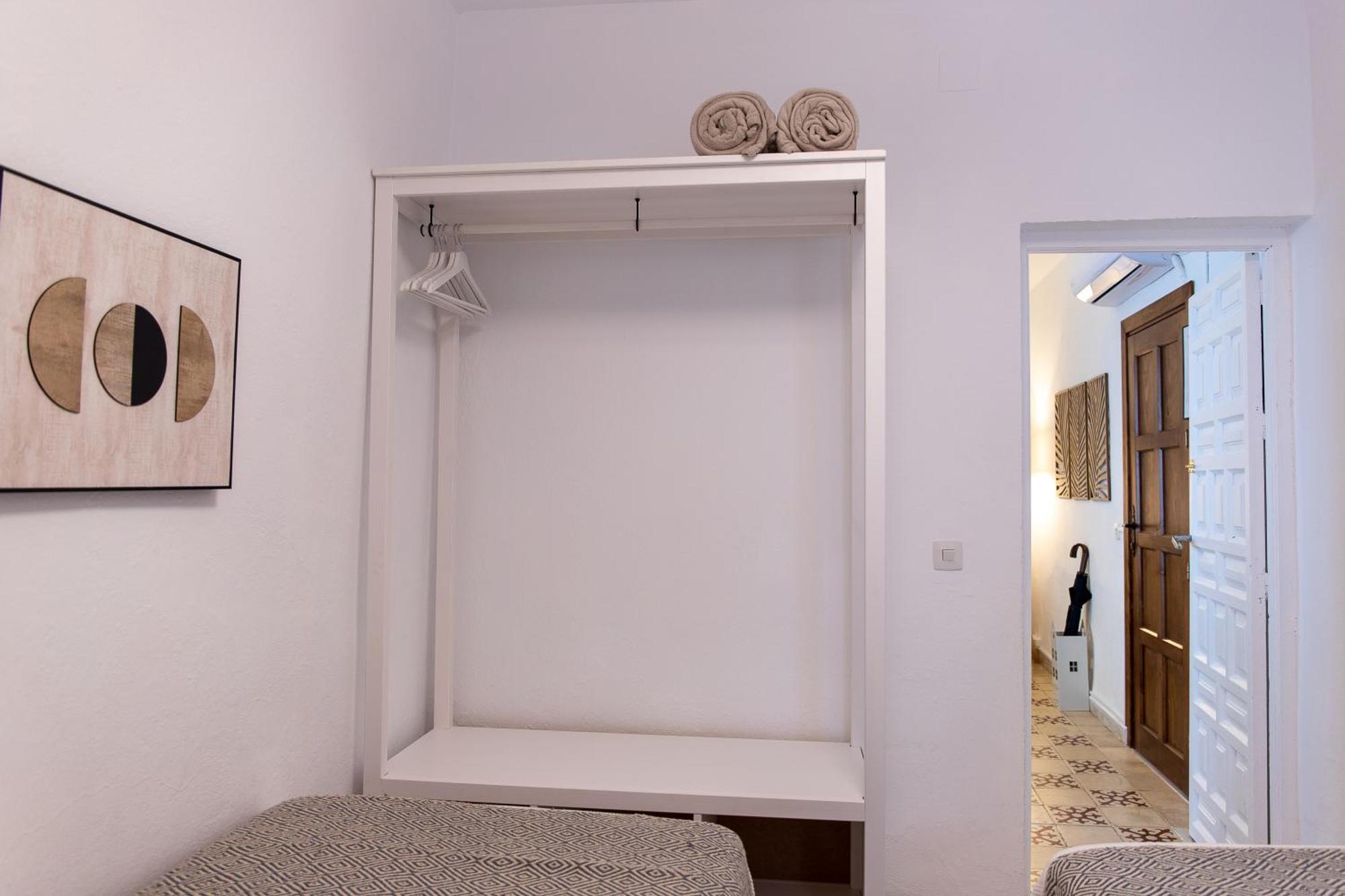 Apartamentos San Francisco เซบีญา ภายนอก รูปภาพ